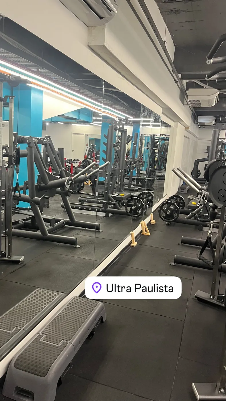 Espelhos sob medida — projeto 1 executado pela Lucas Glass em São Paulo